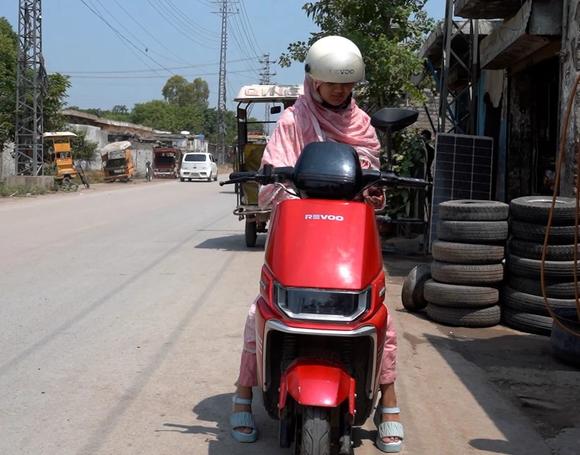 Electric vehicle
